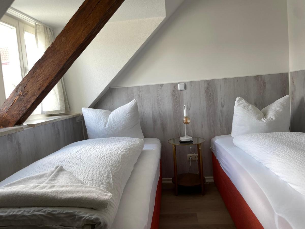 H&H Apartment Im Herzen Von Greifswald Zentral In Der Langen Reihe エクステリア 写真